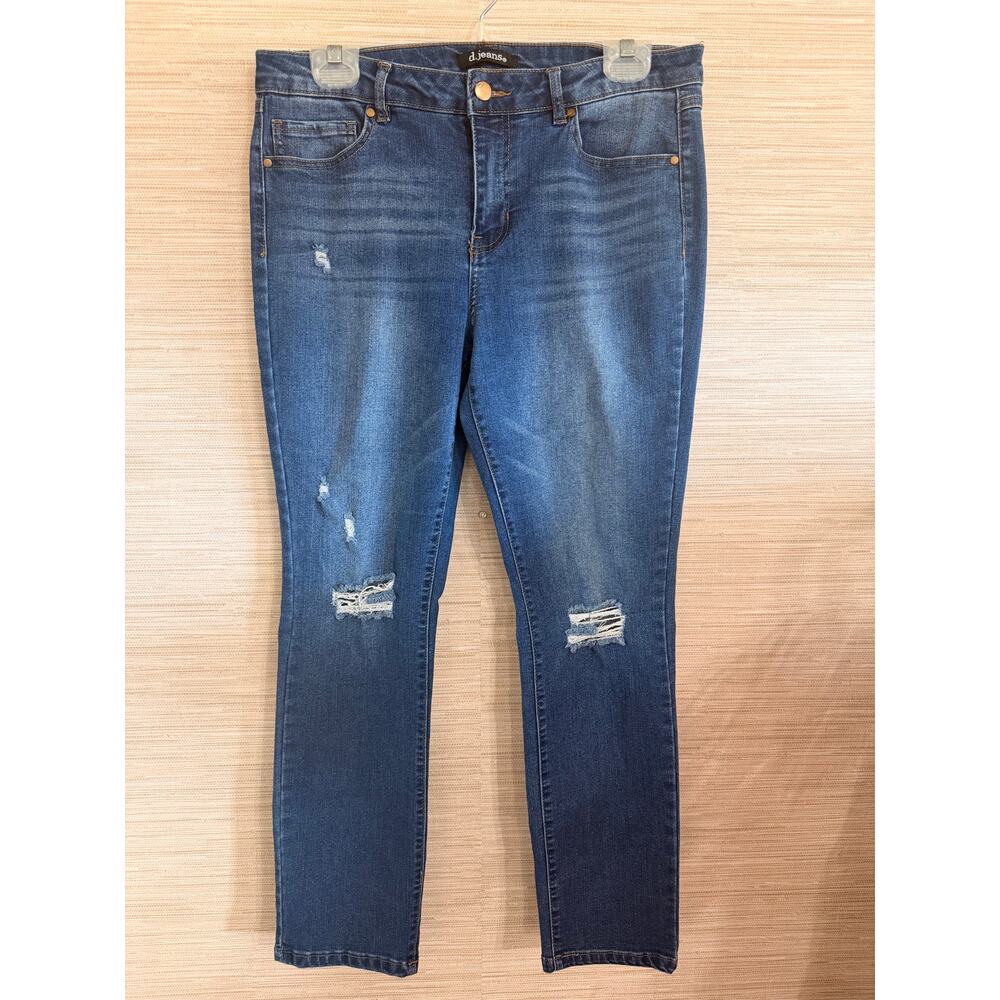 d.jeans Women's Distressed slim legs size 10